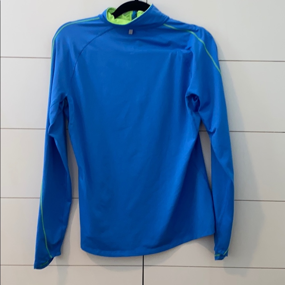Nike Dri-Fit Quarter Zip - Picture 2 of 3